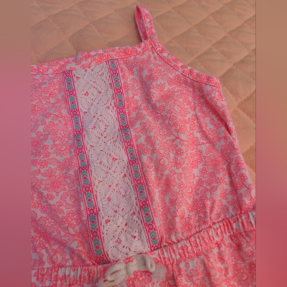 Baby girl bundle by Carter's, size 9 months - Picture 8 of 9